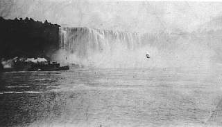 niagra falls 9-14-1927 honeymoon harold and vera.jpg